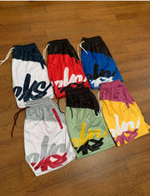 Load image into Gallery viewer, GEEKS Mesh Shorts to match Retro Jordan 1 Patent Bred