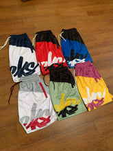 Load image into Gallery viewer, GEEKS Mesh Shorts to match Retro Jordan 6 Midnight Navy