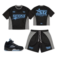 Load image into Gallery viewer, GEEKS Sportswear Active Short Set to match Retro Jordan 5 Black University Blue sneakers
